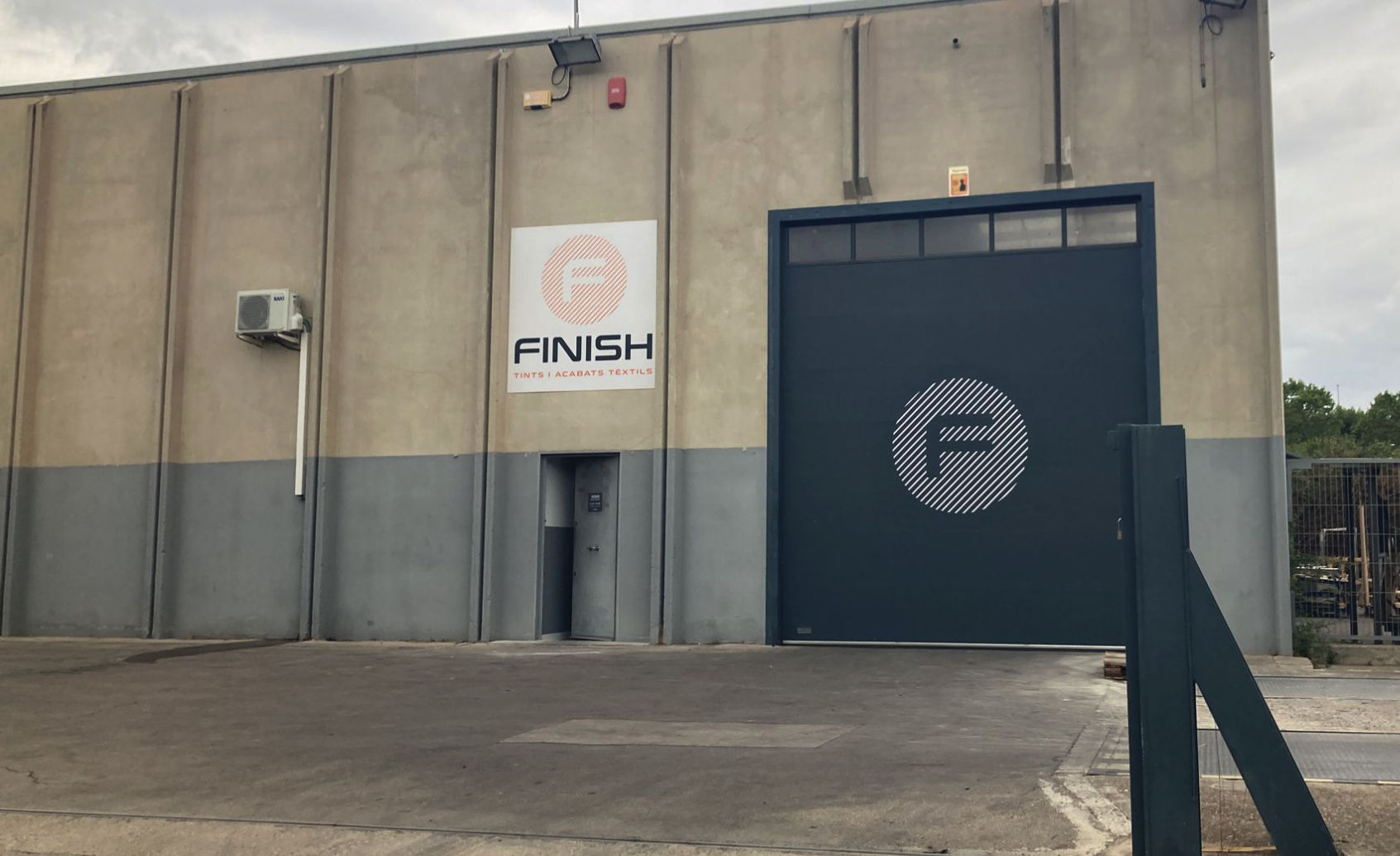 Finish oficinas y logística