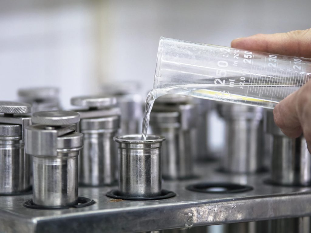 Laboratorio de calidad - Análisis - Tint finish