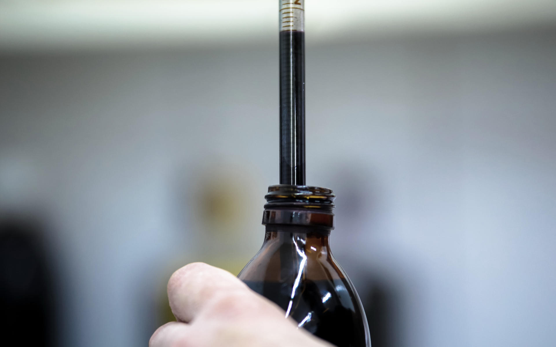 Laboratorio de calidad - Tint finish